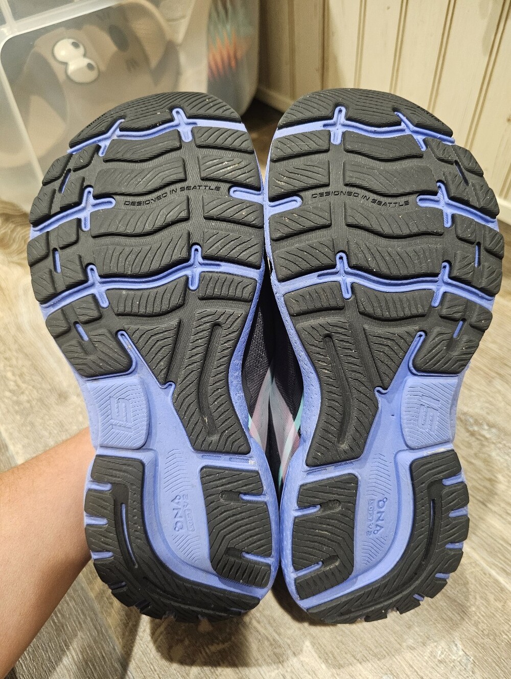 Brooks Ghost 15 Women’s Black Running Shoes with Pink Laces and Purple Accents - Picture 9 of 11